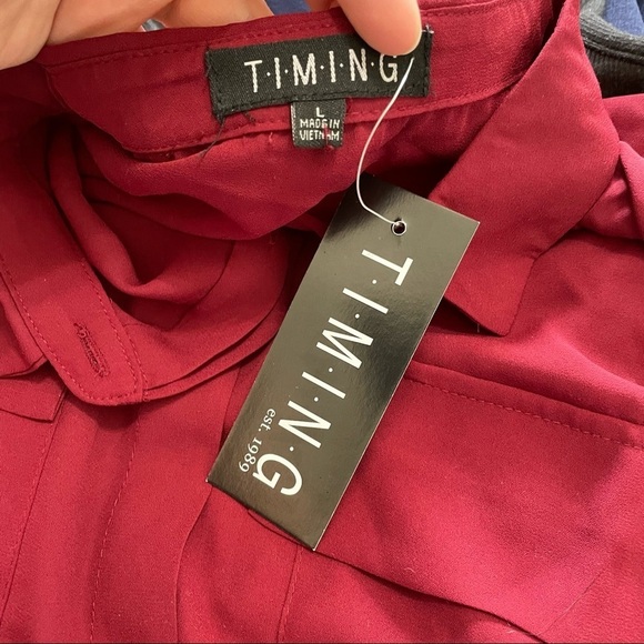 NWT timing Nordstrom maroon career wear blouse sz.L pockets button up women’s - Picture 2 of 3